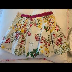 Burberry girls size 6Y / 116cm